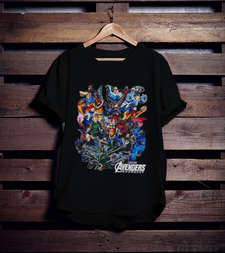 Marvel Studios Avengers Superheroes Group Comic Doomsday T-Shirt