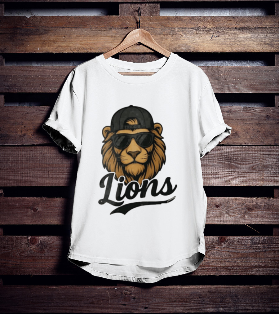 Detroit Lions Cool Lion Wearing Shades And Cap T-Shirt