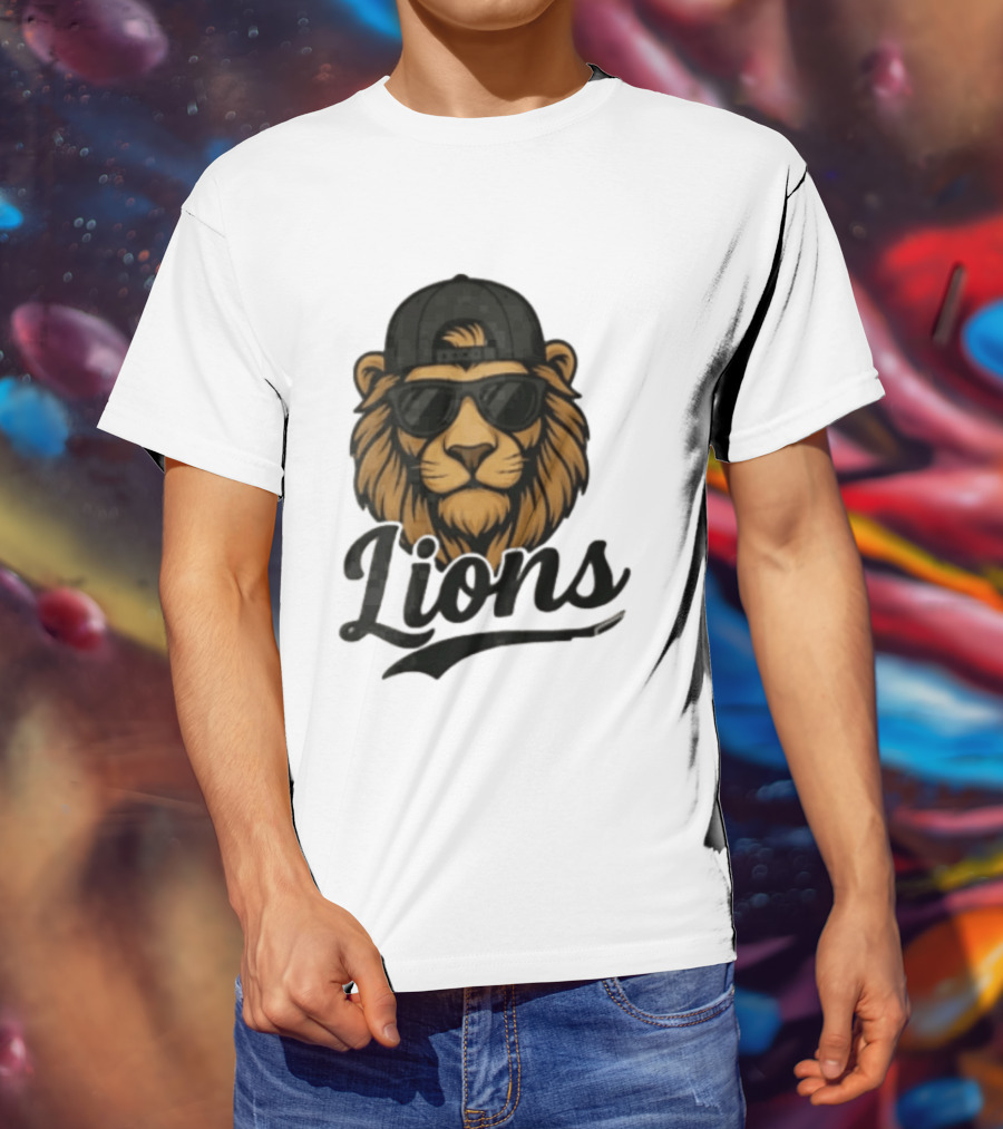 Detroit Lions Cool Lion Wearing Shades And Cap T-Shirt