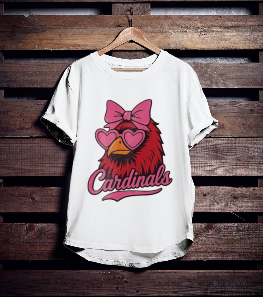 St Louis Cardinals Red Bird Pink Bow Heart Glasses T-Shirt