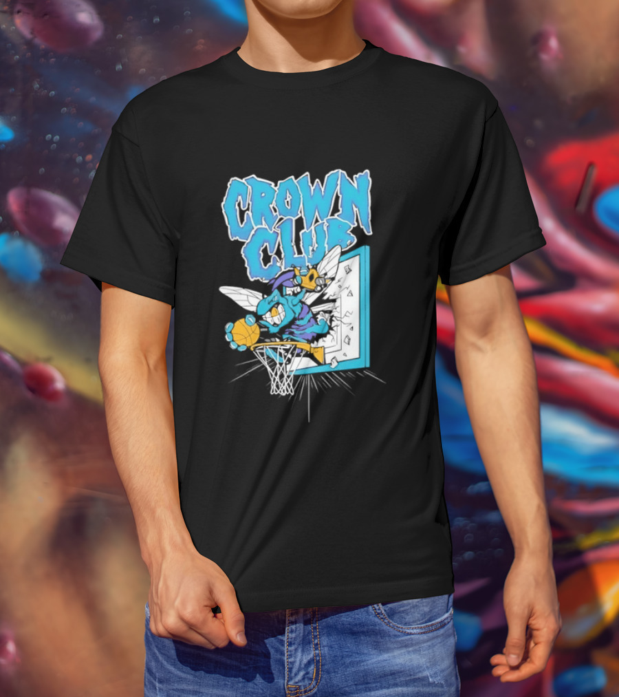 Crown Club Charlotte Hornets Basketball Dunking T-Shirt