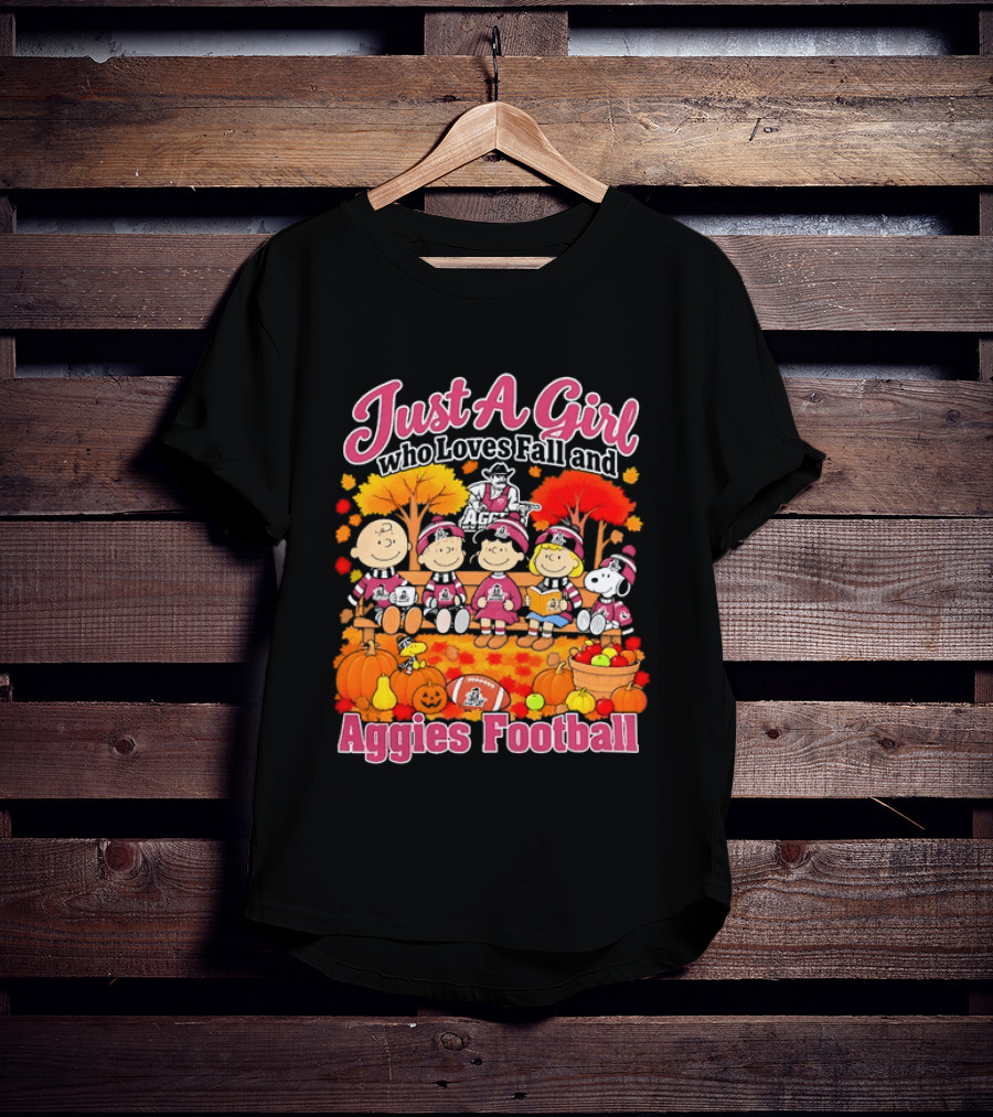 Just A Girl Who Loves Fall And Aggies Football With Charlie Brown And Snoopy T-Shirt