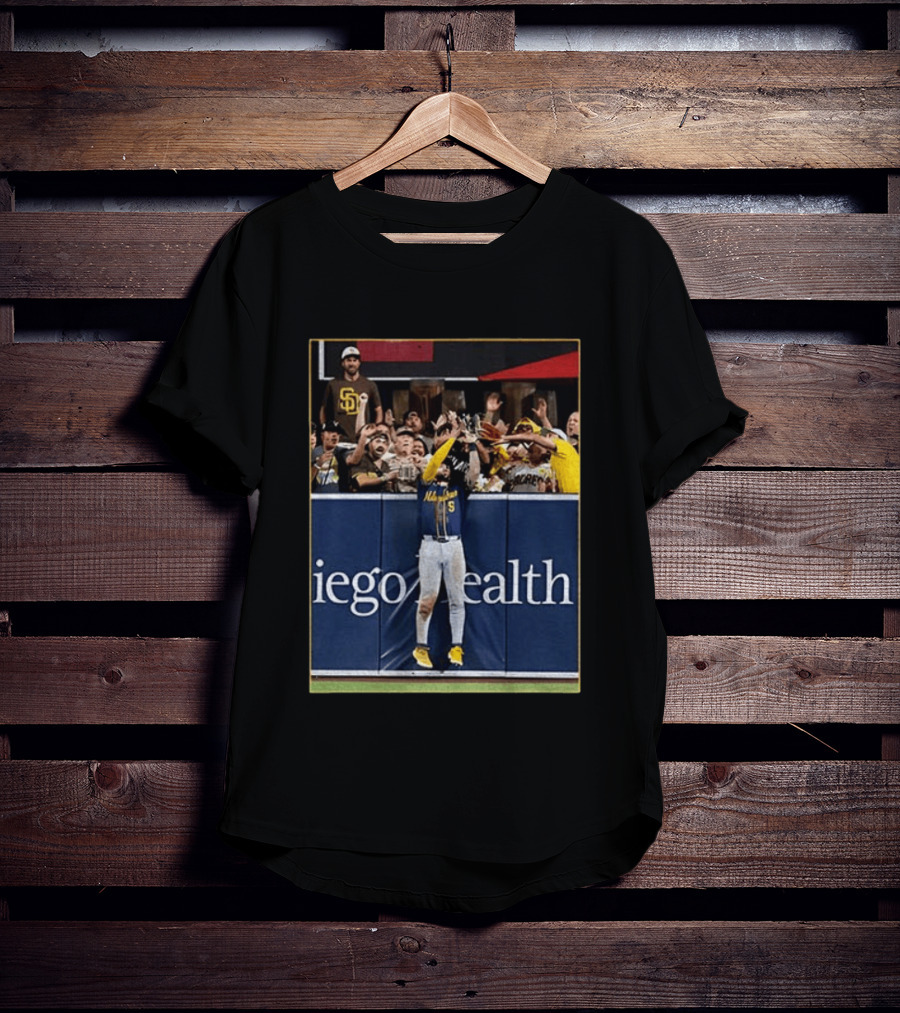 Garrett Mitchell Home Run Catch Milwaukee Defense Baseball Wisconsin Fans T-Shirt