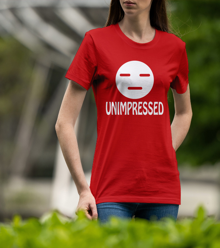 Unimpressed Mood Icon Carol Anne Talks Comics T-Shirt
