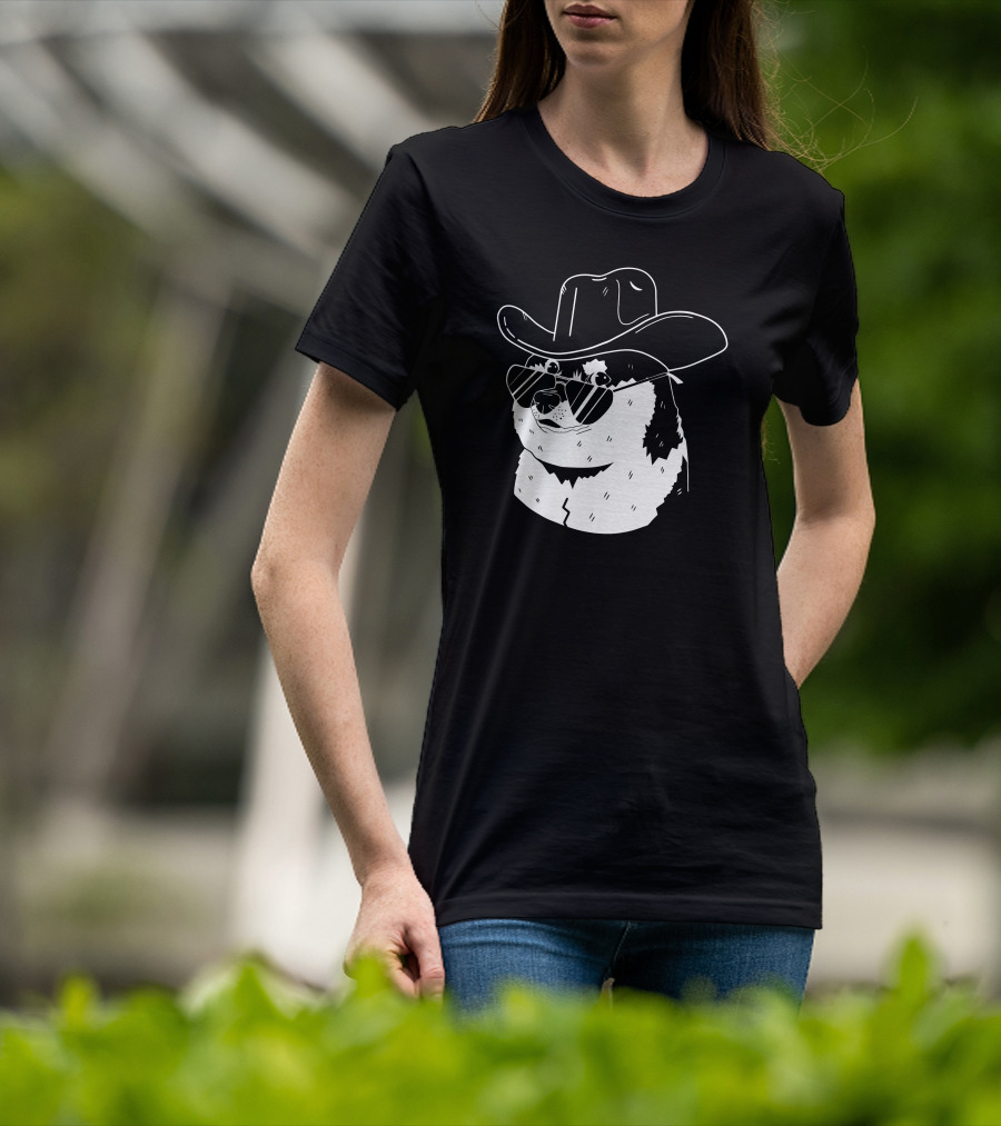 Rodeo Doge Riding Meme Remill Cryptocurrency NFT Concept T-Shirt