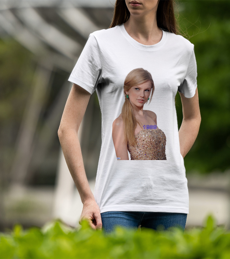 Taylor Swift 1989 Special Pictures Singersceleb T-Shirt