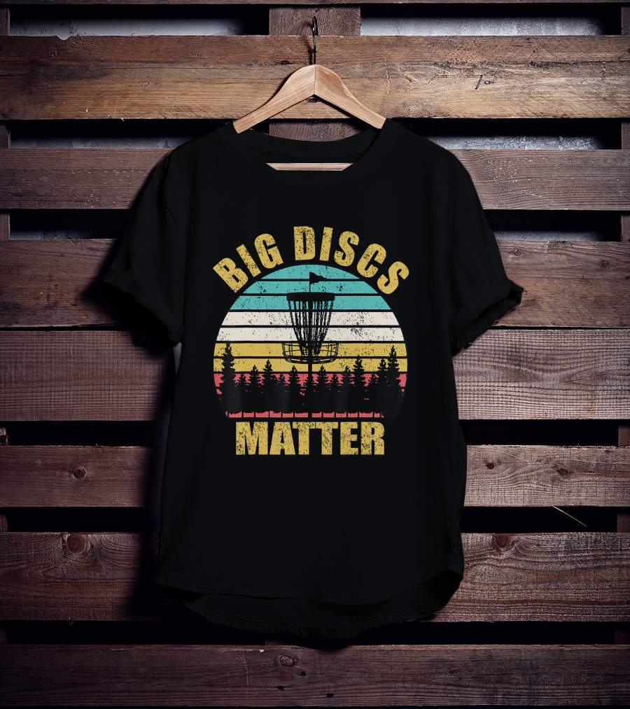 Big Discs Matter Funny Frisbee Golf Retro Sunforest Striped T-Shirt