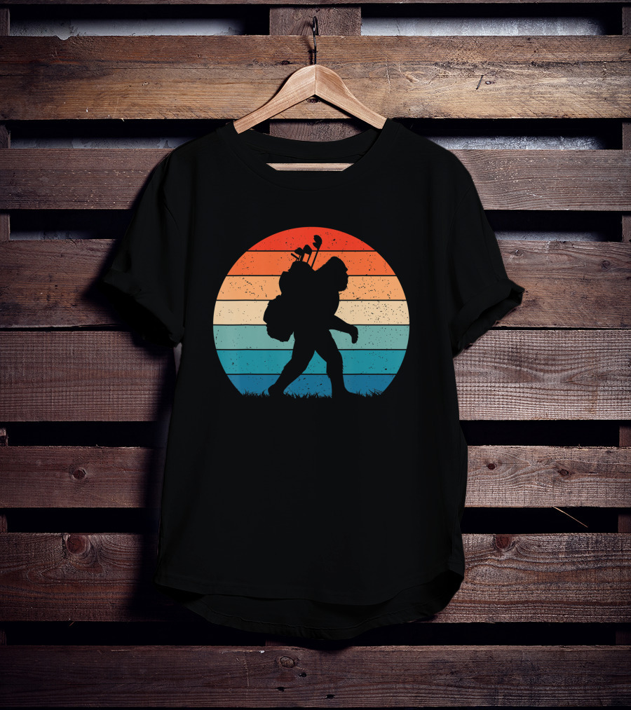 Bigfoot Sasquatch Playing Golf Retro Vintage T-Shirt