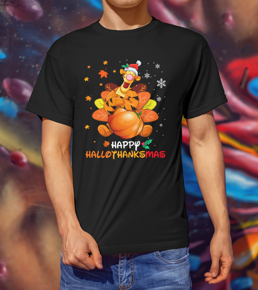 Happy Hallothanksmas Tiger With Pumpkin And Santa Hat T-Shirt