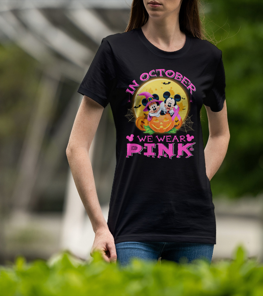 In October We Wear Pink Mickey And Minnie Halloween Pumpkin T-Shirt