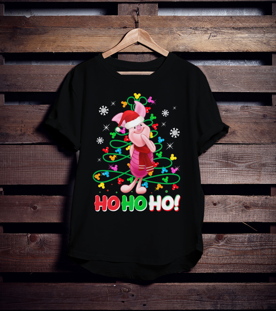 Piglet Christmas Ho Ho Ho Santa Hat Festive Holiday Snowflakes T-Shirt