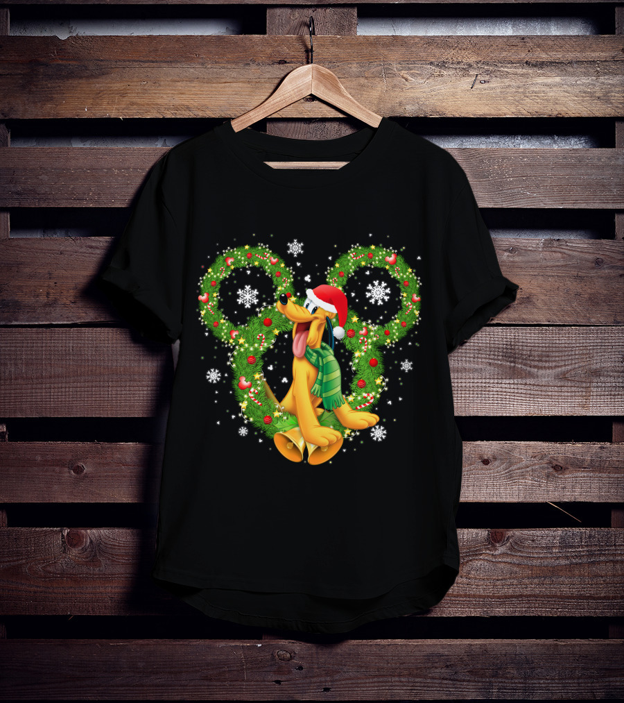 Pluto Christmas Wreath Snowflakes Santa Hat Holiday Disney T-Shirt