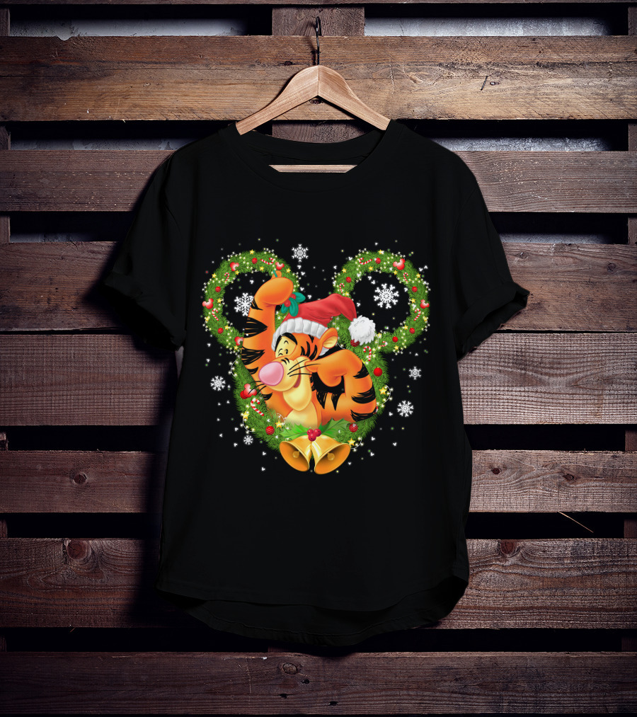 Tigger Christmas Mickey Ears Snowflakes Santa Hat Wreath T-Shirt