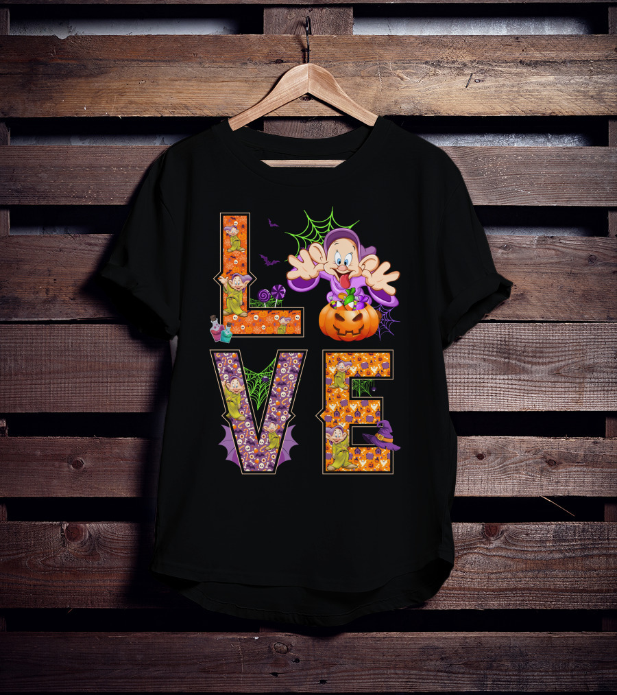 Love Halloween Dopey Pumpkin Spiderwebs T-Shirt