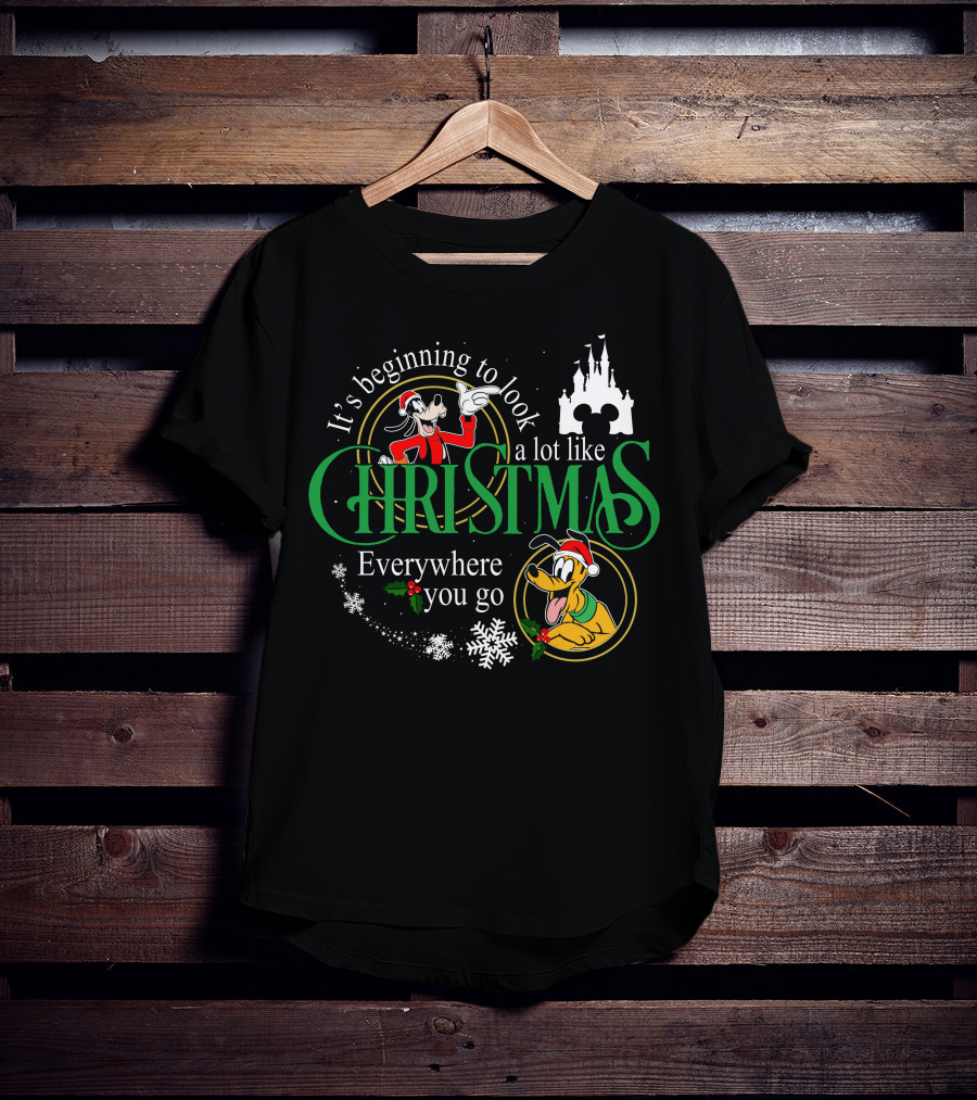 It's Beginning To Look A Lot Like Christmas Everywhere You Go Goofy Pluto T-Shirt