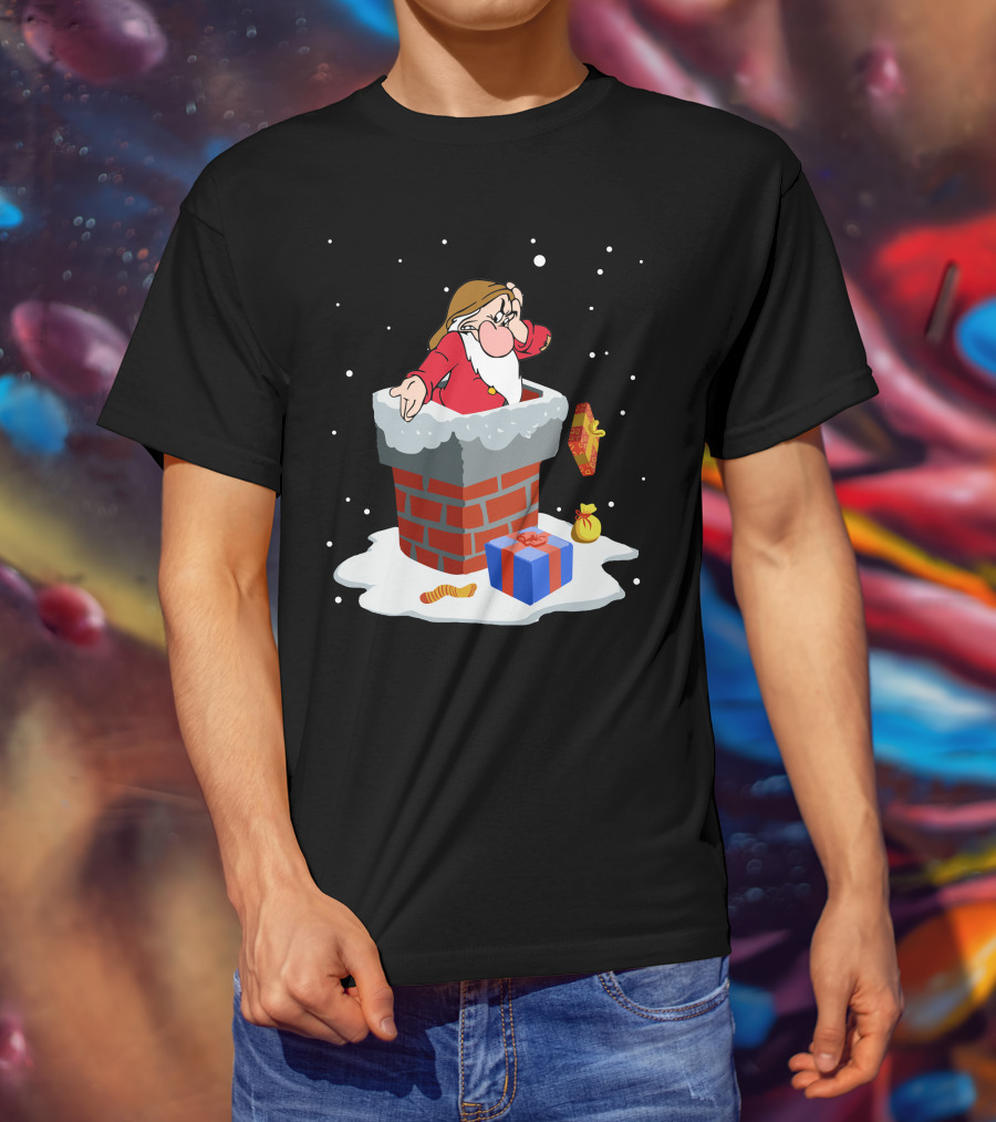 Grumpy Stuck In Chimney With Christmas Gifts And Snow T-Shirt