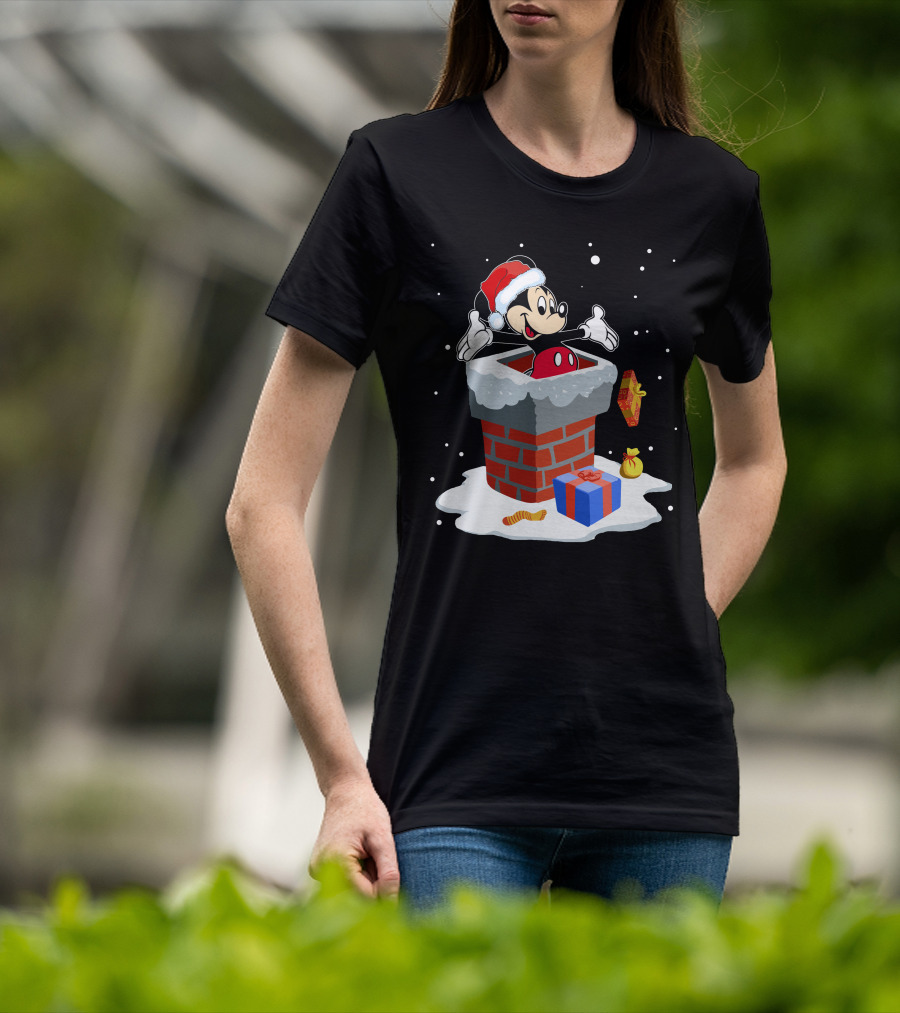 Mickey In Santa Hat Exiting Chimney With Gifts And Snow T-Shirt