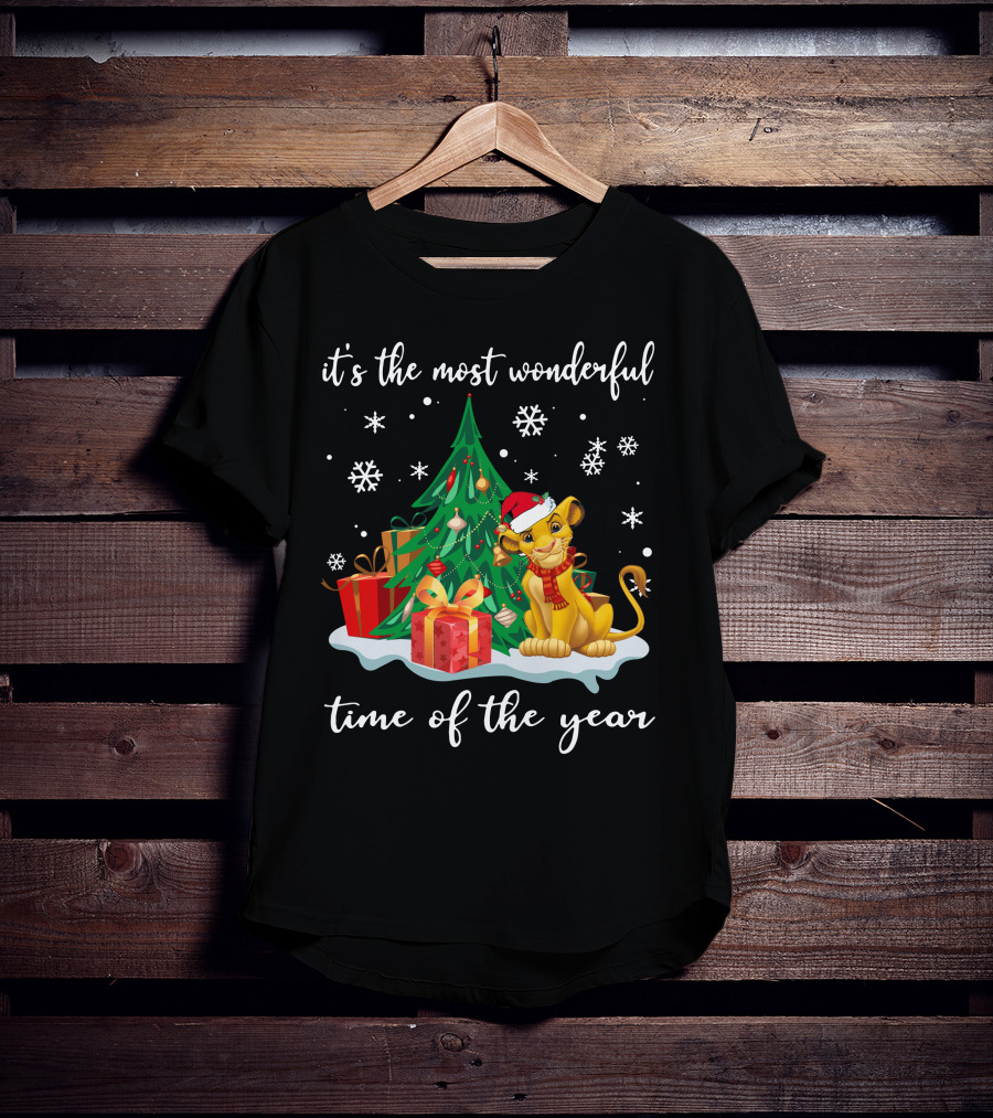 It's The Most Wonderful Time Of The Year Simba Christmas Tree And Gifts T-Shirt