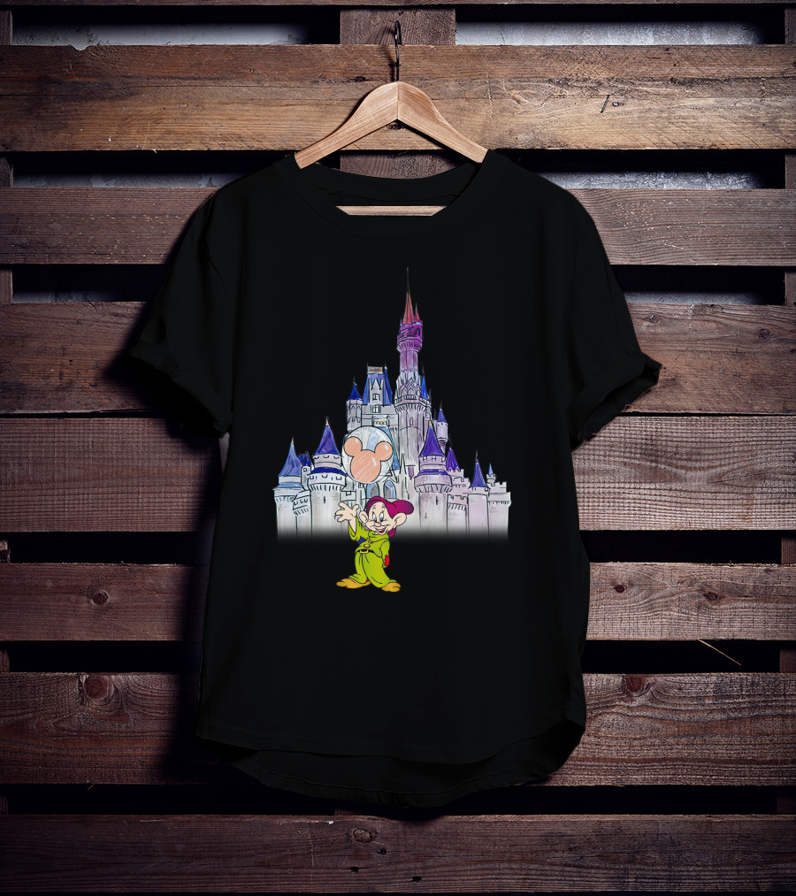 Dopey At Disney Castle With Mickey Balloon T-Shirt