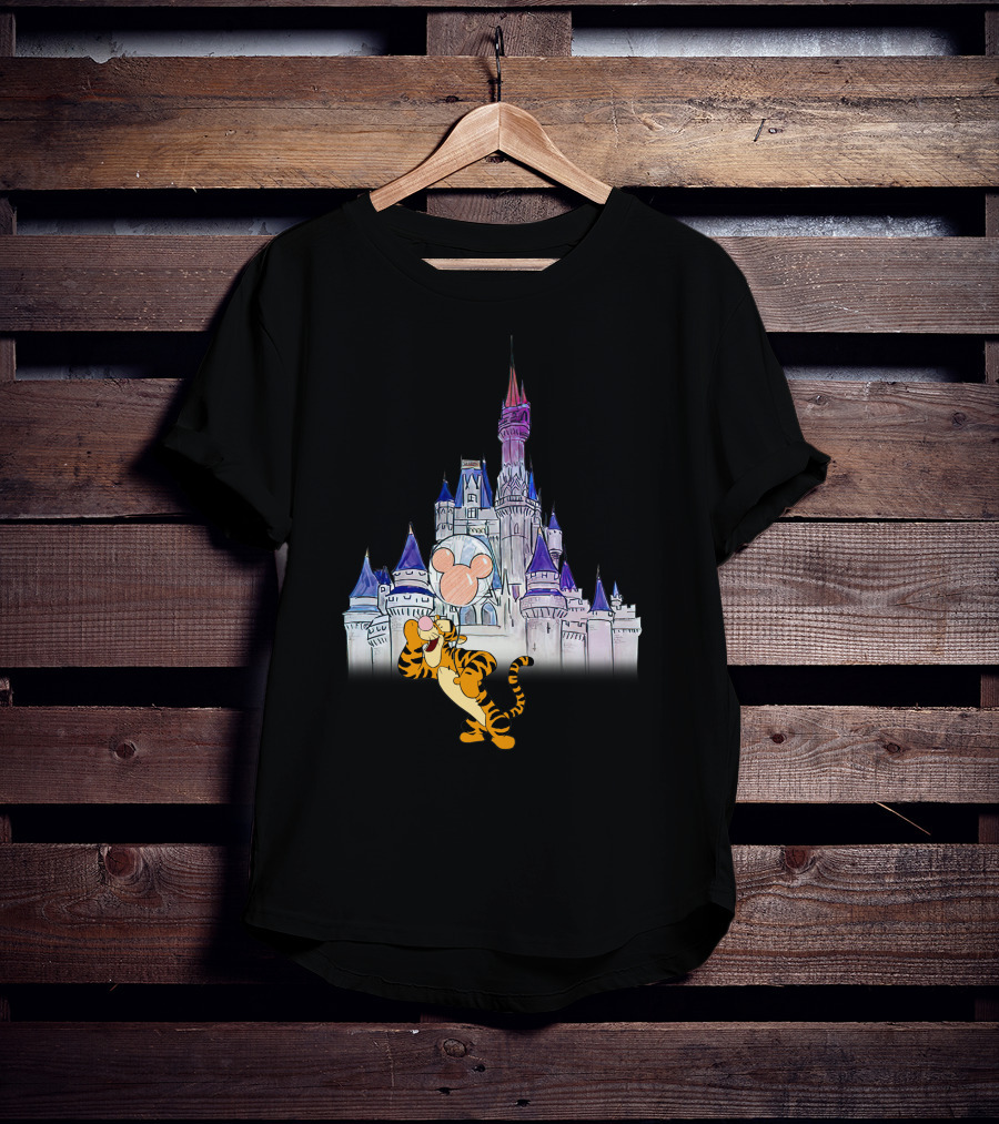 Tigger At Disney Castle With Mickey Balloon T-Shirt