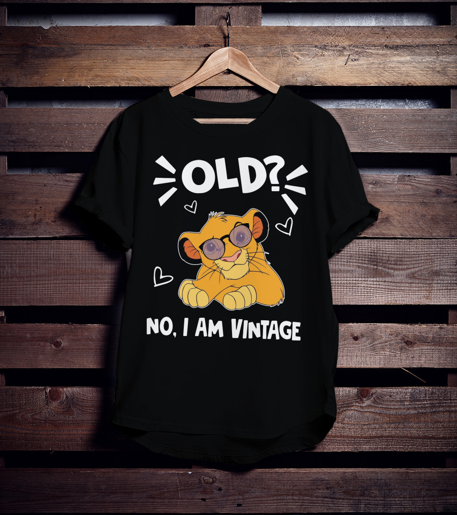 Simba Old No I Am Vintage T-Shirt
