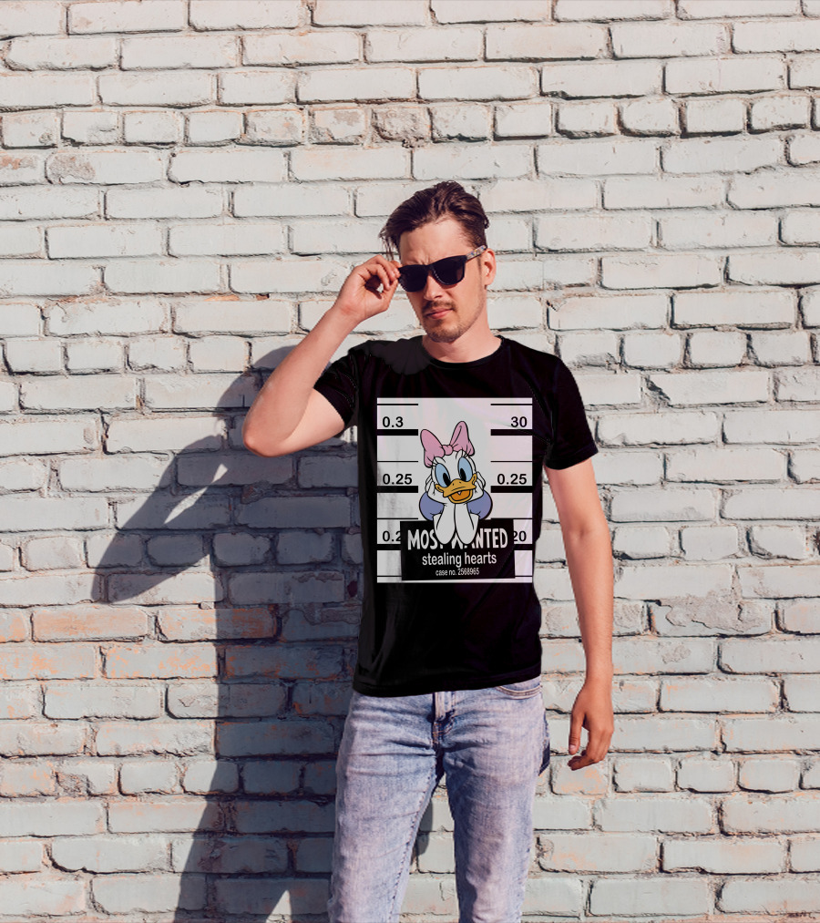 Daisy Most Wanted Stealing Hearts Case No. 2568965 T-Shirt