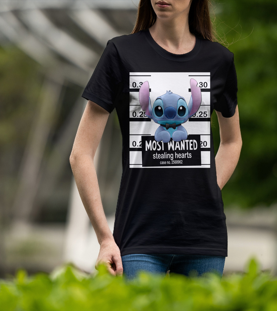 Most Wanted Stealing Hearts Alien Case No. 2568962 T-Shirt