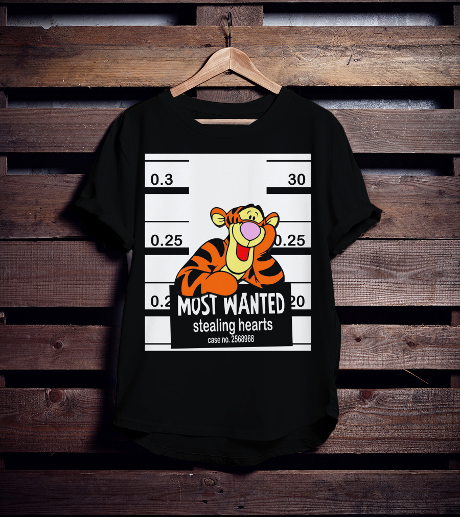 Most Wanted Tigger Stealing Hearts Case No. 2568968 T-Shirt