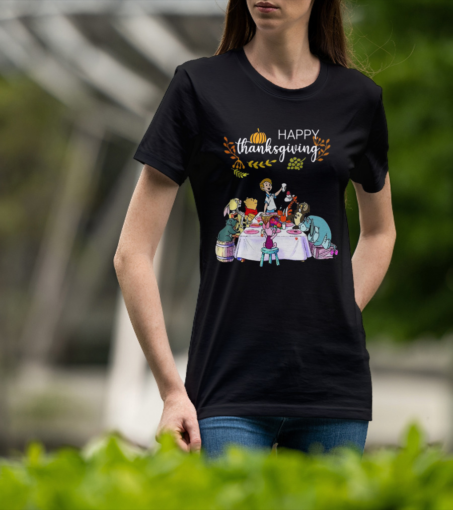 Winnie The Pooh Happy Thanksgiving Celebration With Friends At Dining Table T-Shirt