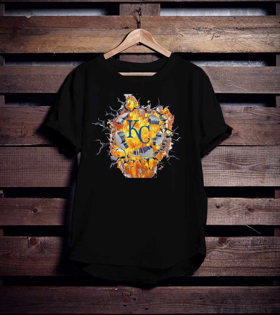 Kansas City Royals Kc Flaming Crackle T-Shirt