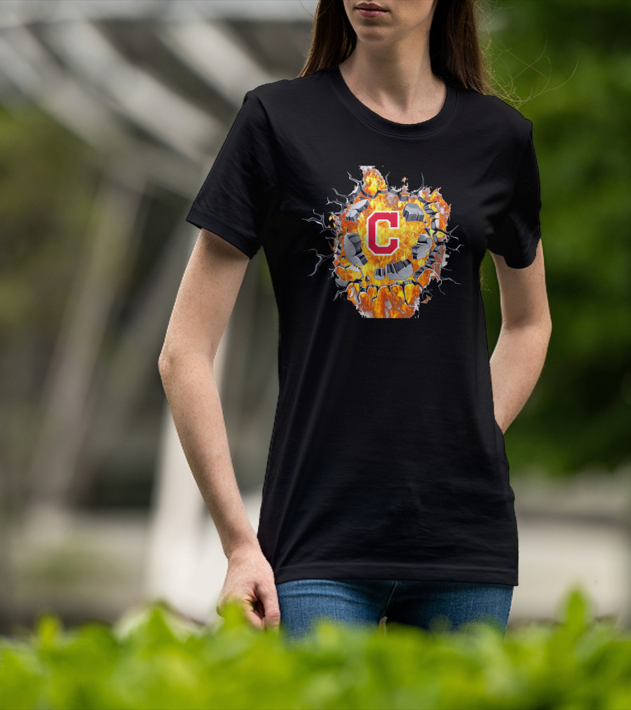 Cleveland Indians Flaming Cracked C T-Shirt