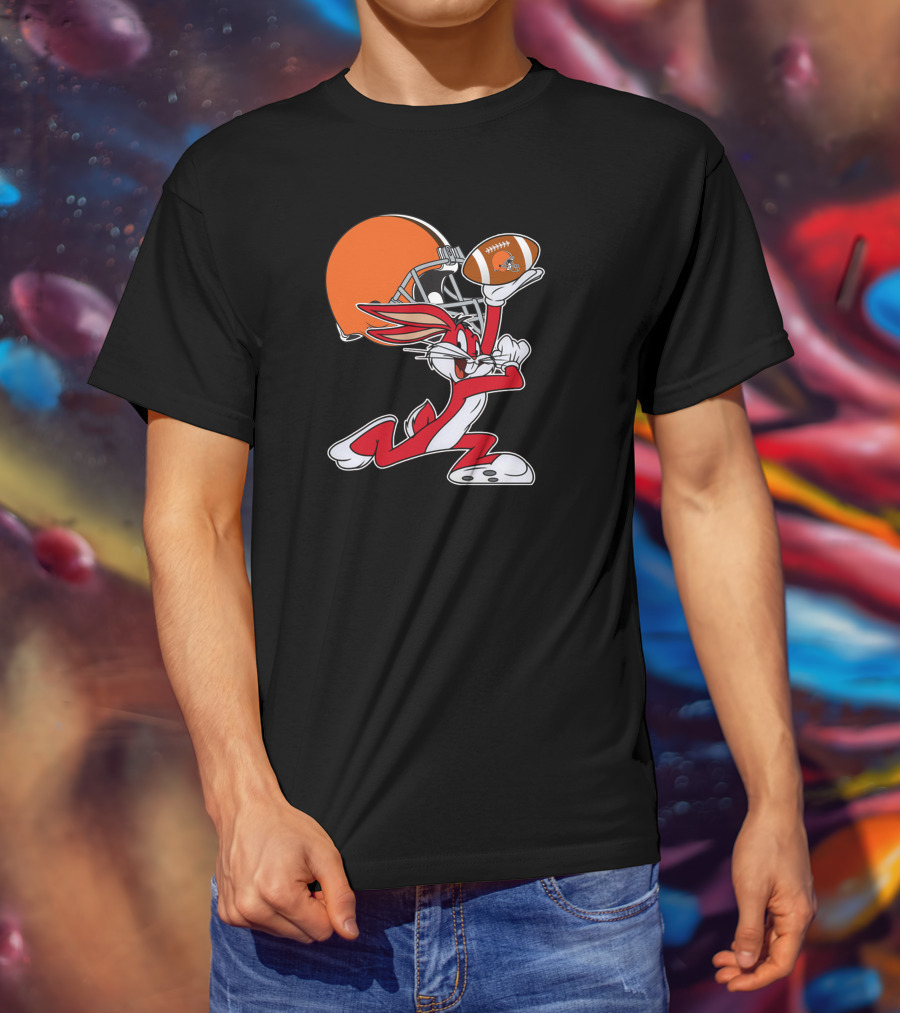 Cleveland Browns Bugs Bunny Football Chiefs T-Shirt