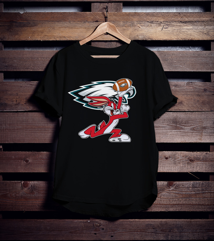 Philadelphia Eagles Looney Tunes Bunny Holding Football T-Shirt