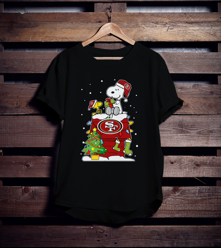 San Francisco 49ers Snoopy And Woodstock Christmas Celebration T-Shirt
