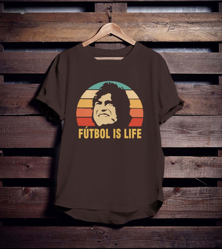 Fútbol Is Life Retro Dani Rojas T-Shirt