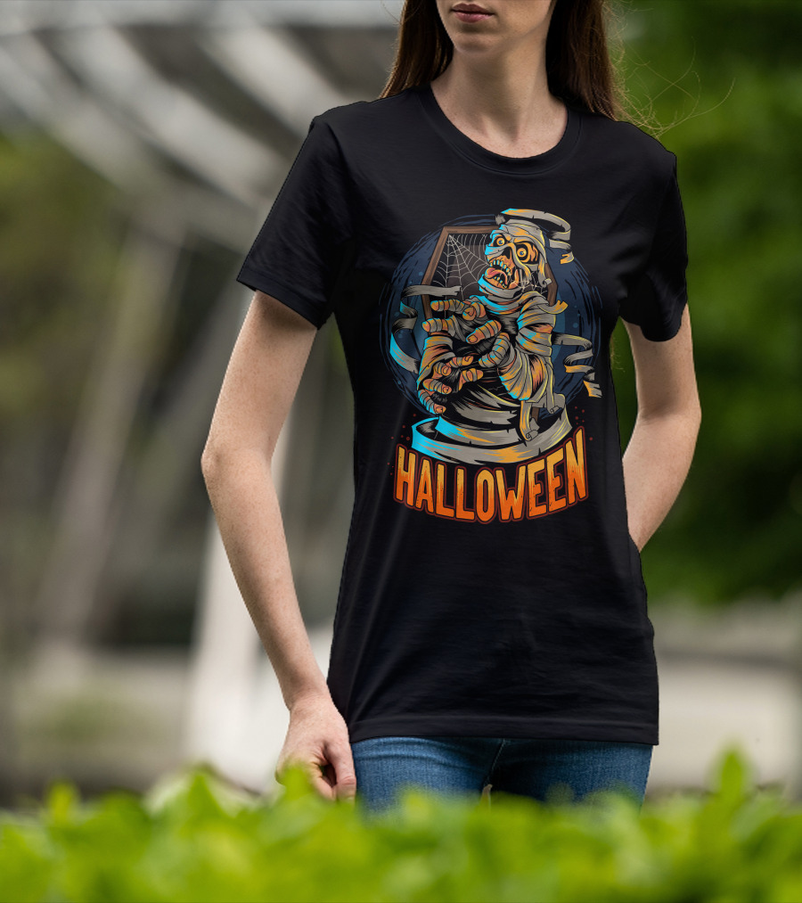 Halloween Scary Mummy With Web And Coffin T-Shirt