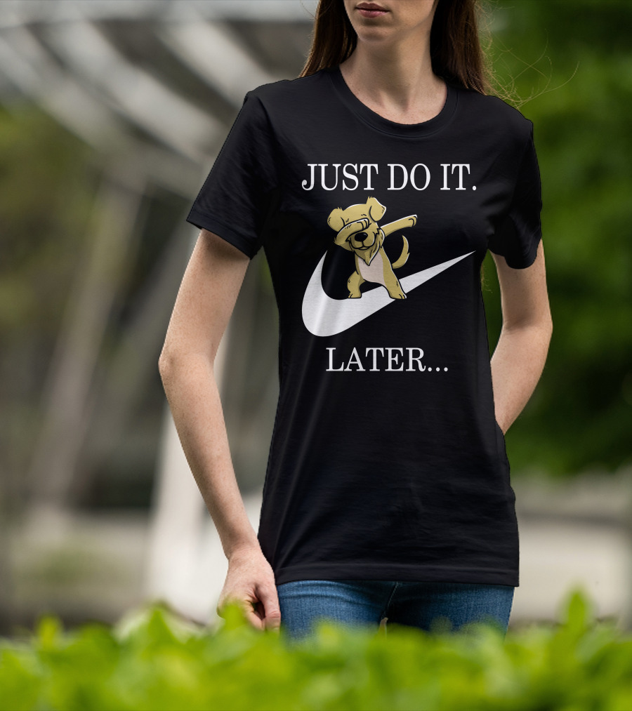 Just Do It Later Dabbing Golden Retriever T-Shirt