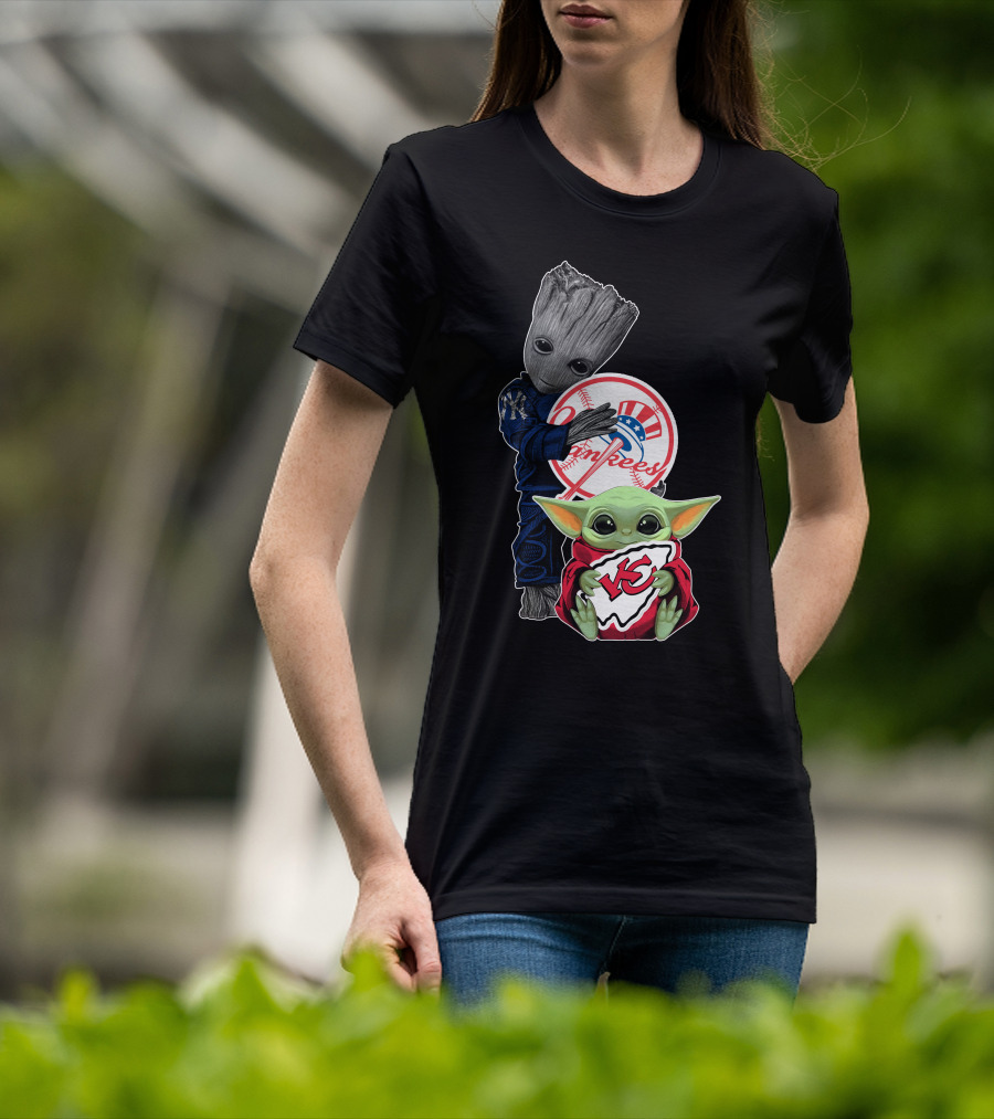 Yankees Groot Chiefs Baby Yoda T-Shirt