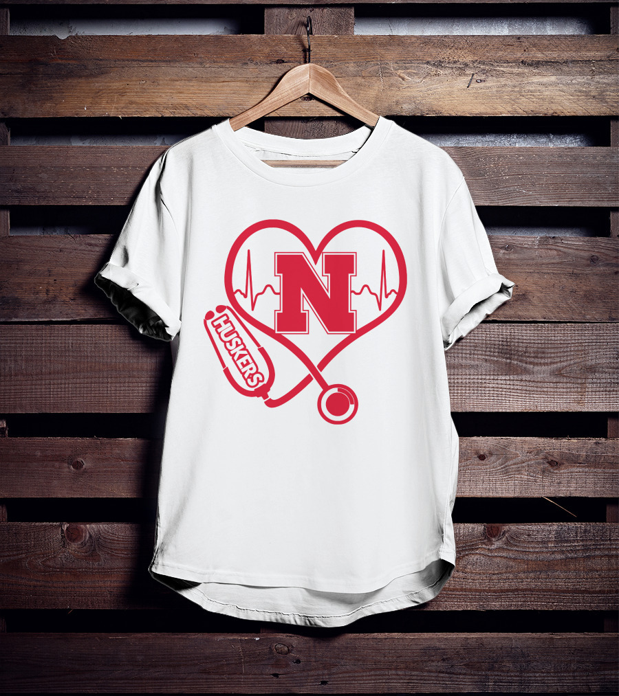 Nurse Love Nebraska Huskers Heartbeat Stethoscope T-Shirt
