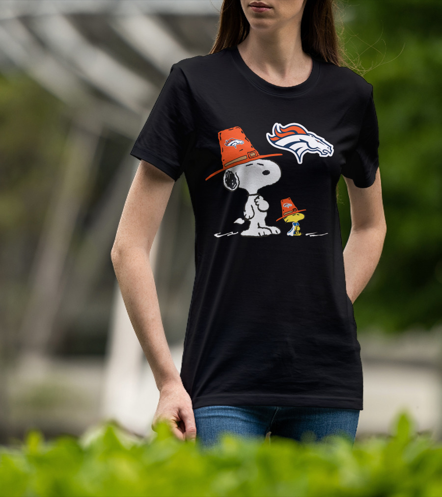 Broncos Snoopy Woodstock Orange Hat Nfl Peanuts T-Shirt