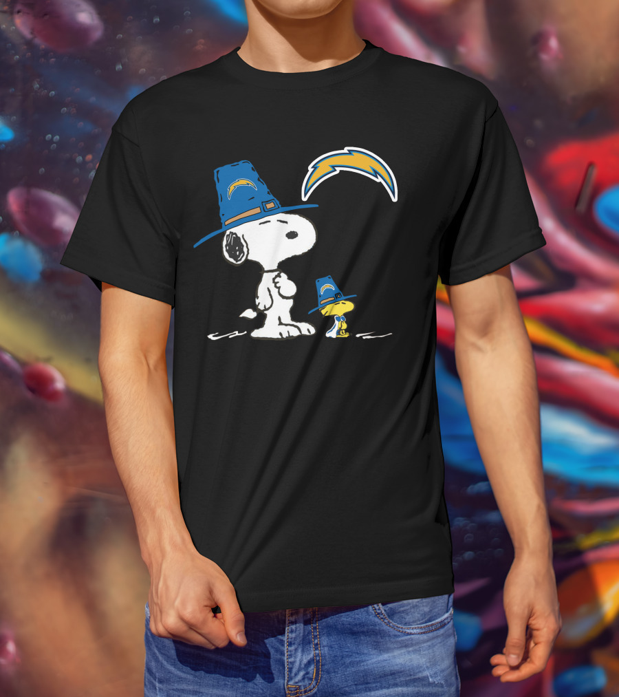 Los Angeles Chargers Snoopy And Woodstock In Blue Hats T-Shirt