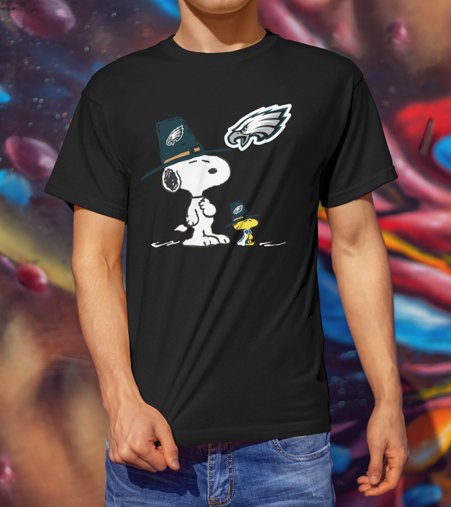 Eagles Snoopy Pilgrim Hat Thanksgiving Peanuts Woodstock Nfl Football T-Shirt