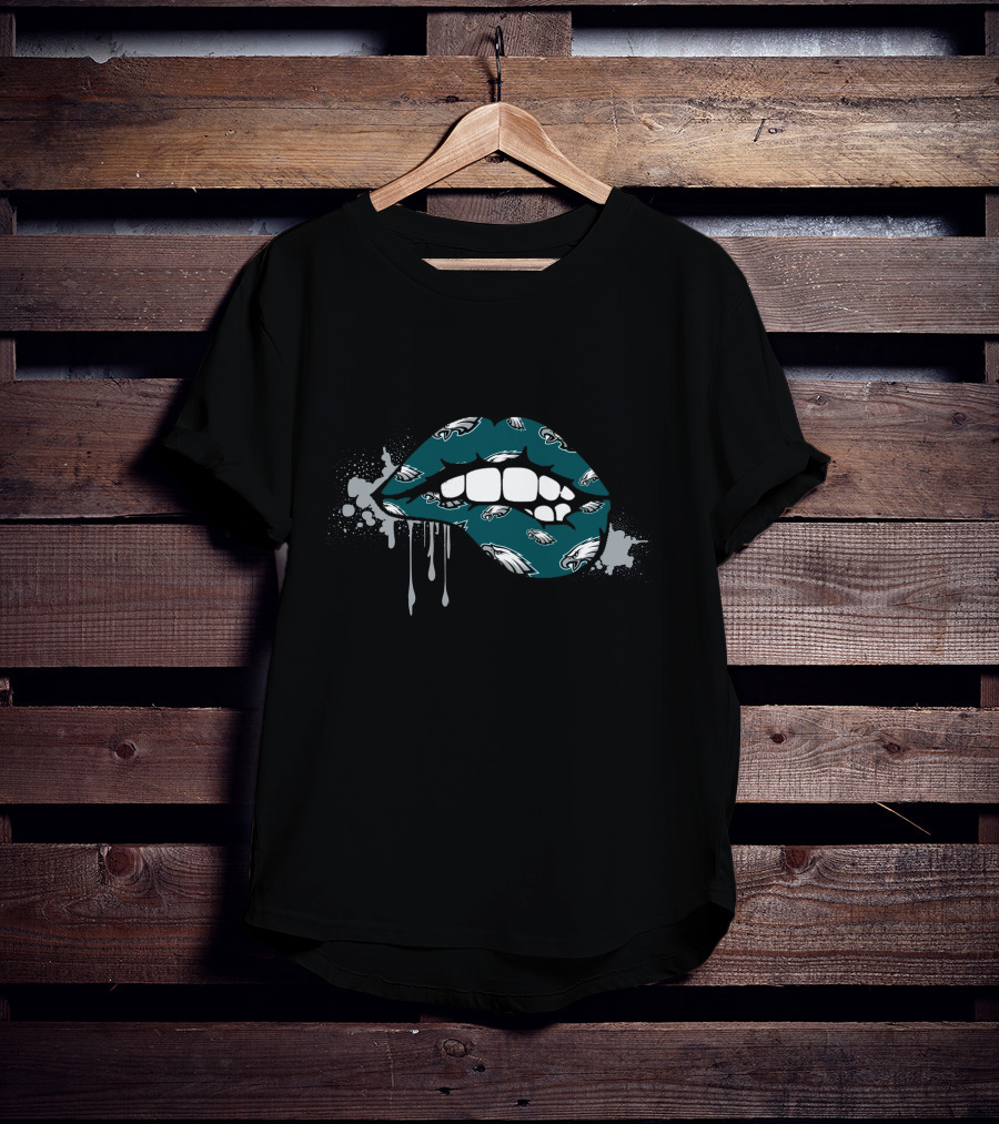 Philadelphia Eagles Dripping Lips T-Shirt