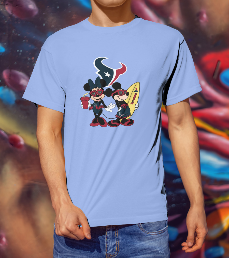 Texans Mickey And Minnie Happy Vacation Surfboard And Drink T-Shirt
