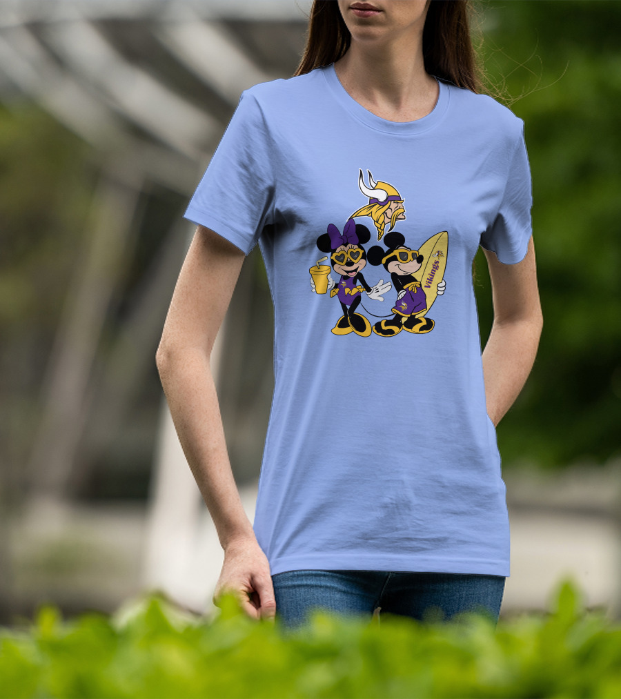 Vikings Mickey Happy Vacation Minnesota Fun T-Shirt