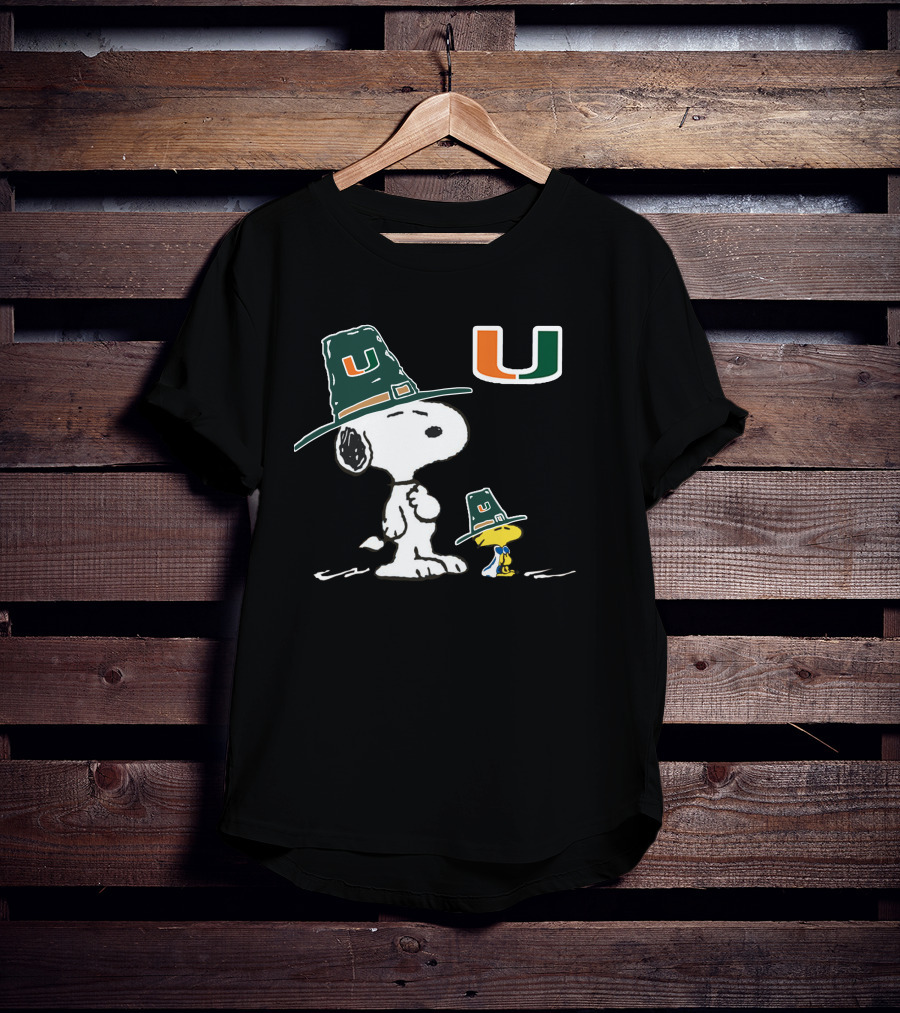 Miami Hurricanes Snoopy Woodstock Pilgrim Hats University T-Shirt
