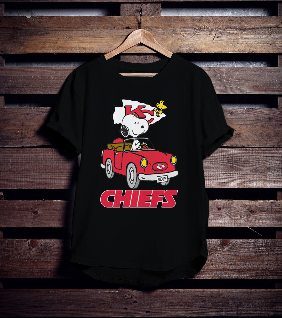 Chiefs Snoopy Driving With KC Flag T-Shirt