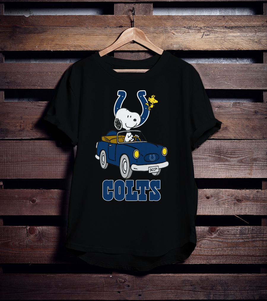 Colts Snoopy Woodstock Riding Blue Car T-Shirt