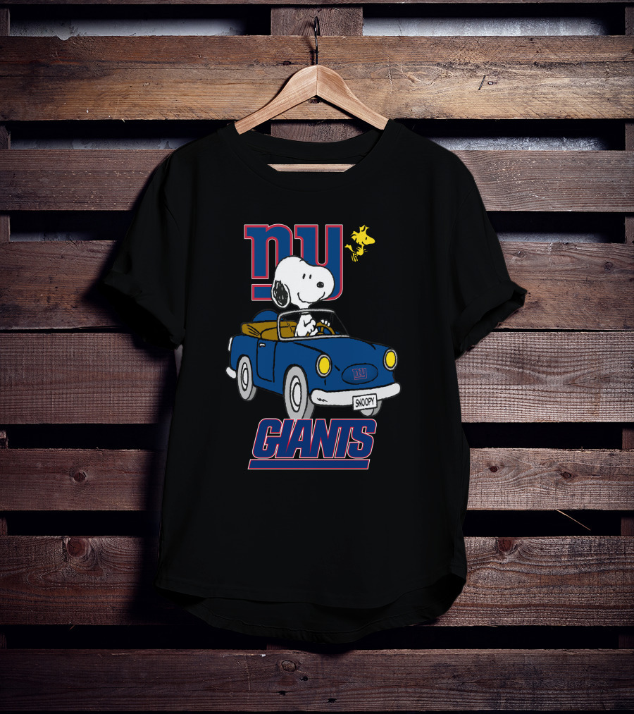 NY Giants Snoopy And Woodstock In Blue Car Ride T-Shirt
