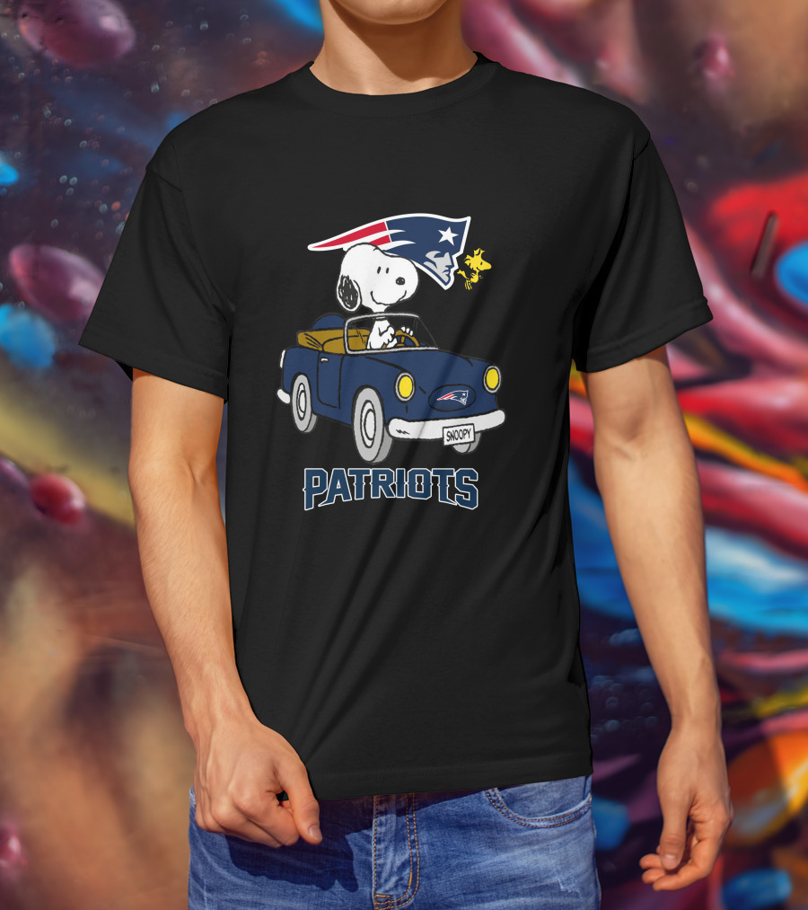 Snoopy Patriots Ride With Woodstock Football Car T-Shirt